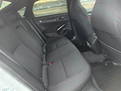 2022 Honda Civic Si - Photo 12 - Edmonton, AB T6V 1H5