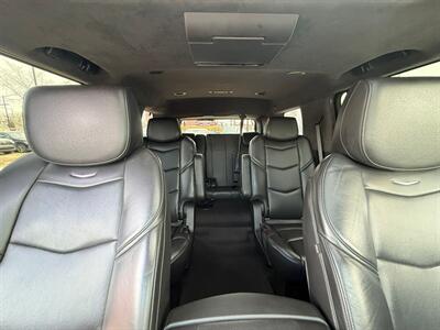 2019 Cadillac Escalade Platinum   - Photo 19 - Edmonton, AB T5G 0N9