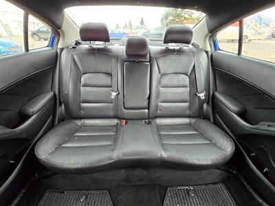 2017 Kia Forte EX   - Photo 18 - Calgery,  