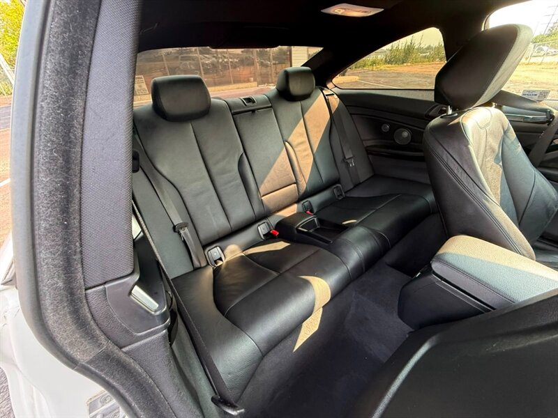2018 BMW 4 Series 440i xDrive - Photo 13 - Edmonton, AB T6V 1H5