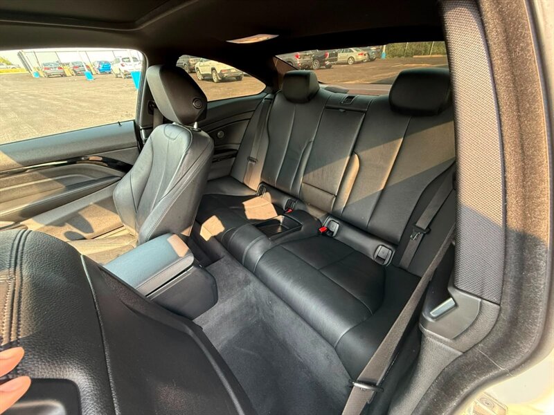 2018 BMW 4 Series 440i xDrive - Photo 14 - Edmonton, AB T6V 1H5