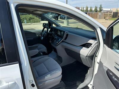 2016 Toyota Sienna LE 8-Passenger   - Photo 16 - Edmonton, AB T5S 2X1