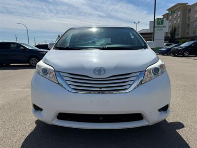 2016 Toyota Sienna LE 8-Passenger   - Photo 2 - Edmonton, AB T5S 2X1