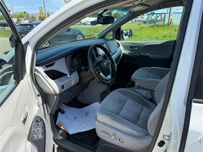2016 Toyota Sienna LE 8-Passenger   - Photo 14 - Edmonton, AB T5S 2X1