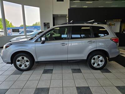 2017 Subaru Forester 2.5i   - Photo 4 - Edmonton, AB T5S 2X1