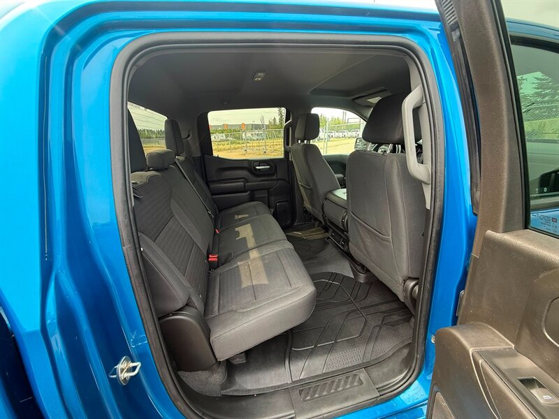 2023 Chevrolet Silverado 1500 Custom - Photo 18 - Edmonton, AB T6V 1H5