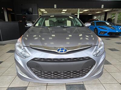 2014 Hyundai SONATA Hybrid   - Photo 2 - Calgery,  