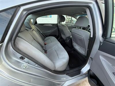 2014 Hyundai SONATA Hybrid   - Photo 17 - Edmonton, AB T5G 0N9