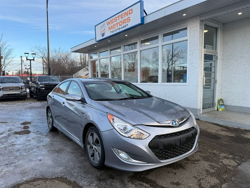 2014 Hyundai SONATA Hybrid   - Photo 1 - Edmonton, AB T5G 0N9
