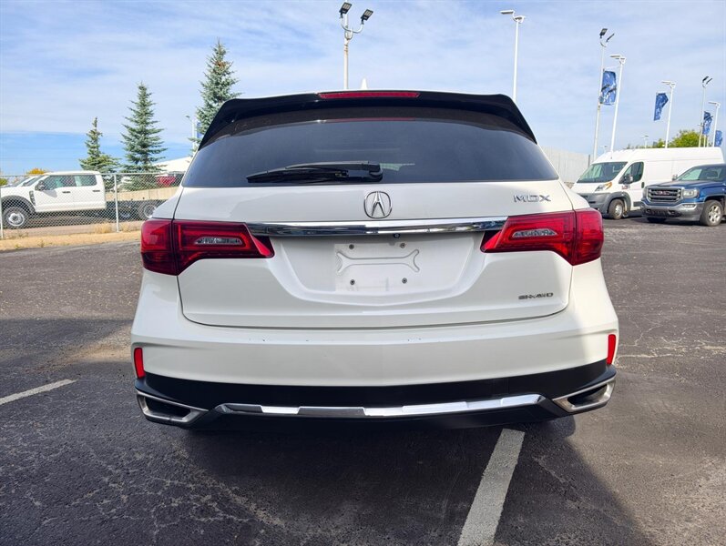 2018 Acura MDX SH-AWD w/Navi - Photo 4 - Edmonton, AB T6V 1H5