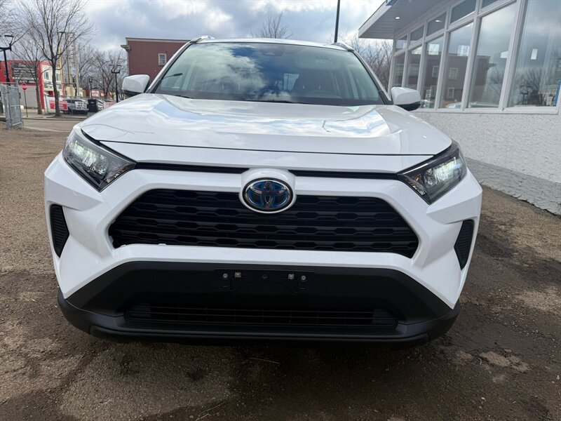 2024 Toyota RAV4 Hybrid LE - Photo 2 - Edmonton, AB T5G 0N9