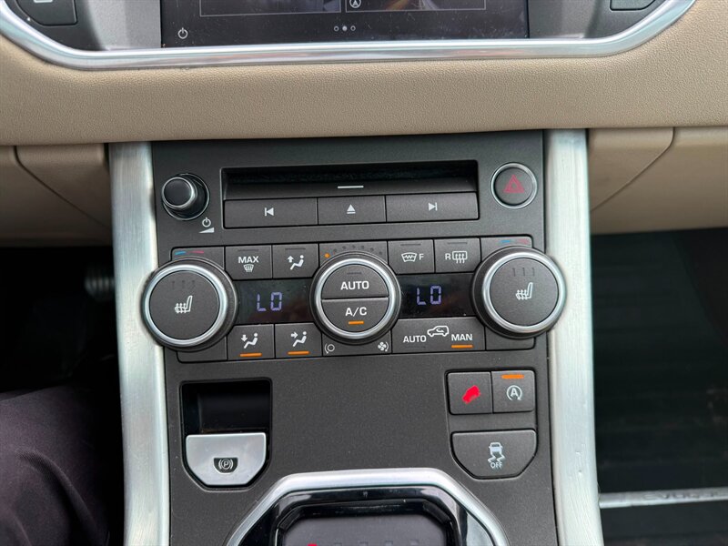 2016 Land Rover Range Rover Evoque SE - Photo 12 - Edmonton, AB T6V 1H5