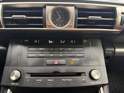 2015 Lexus IS 350   - Photo 12 - Edmonton, AB T5G 0N9