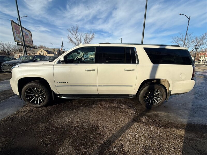 2019 GMC Yukon XL Denali - Photo 4 - Edmonton, AB T5G 0N9