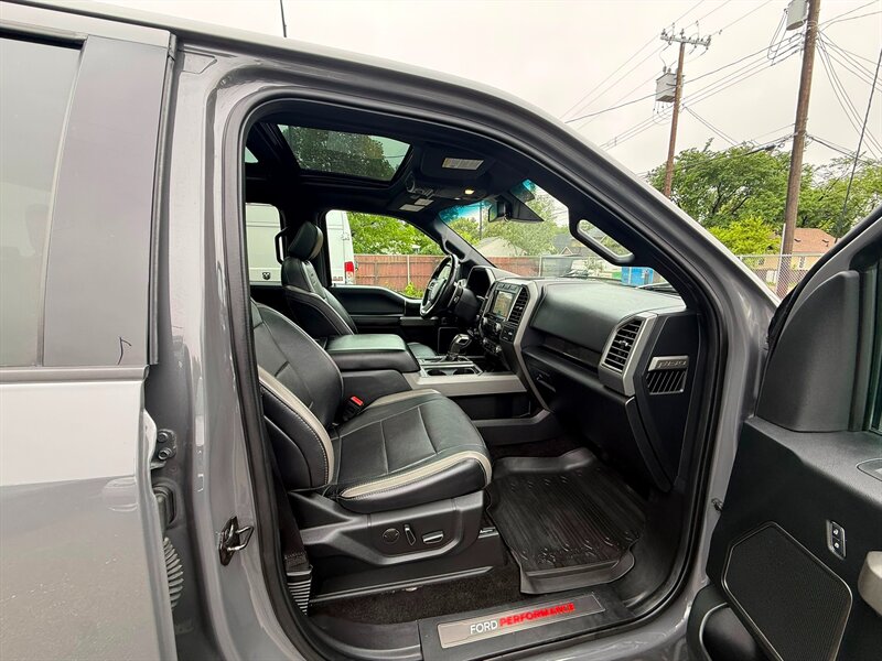 2018 Ford F-150 Raptor - Photo 17 - Edmonton, AB T5G 0N9