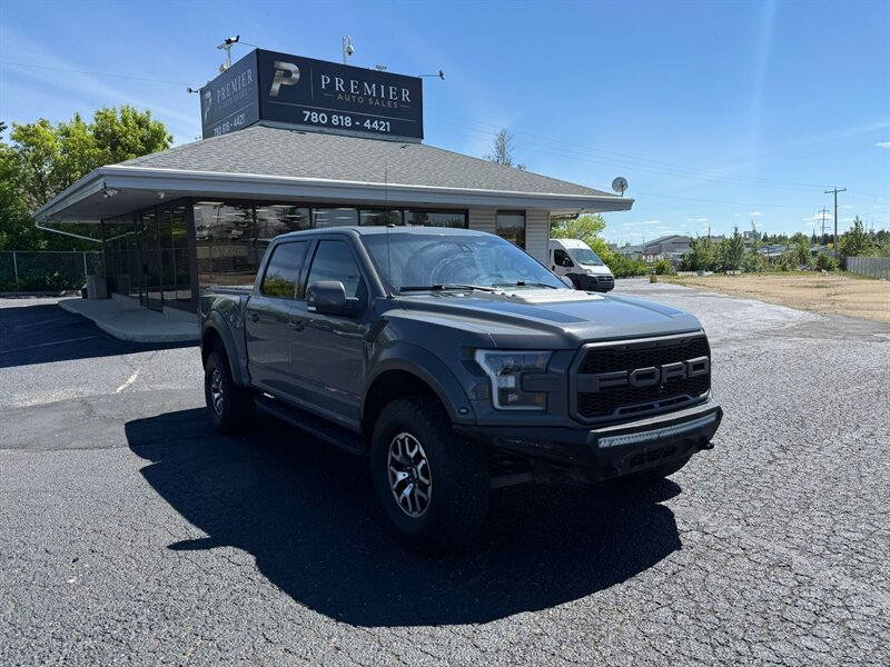Gray 2018 Ford F-150 Raptor SuperCrew 4WD Pickup Truck Four-Wheel Drive Automatic