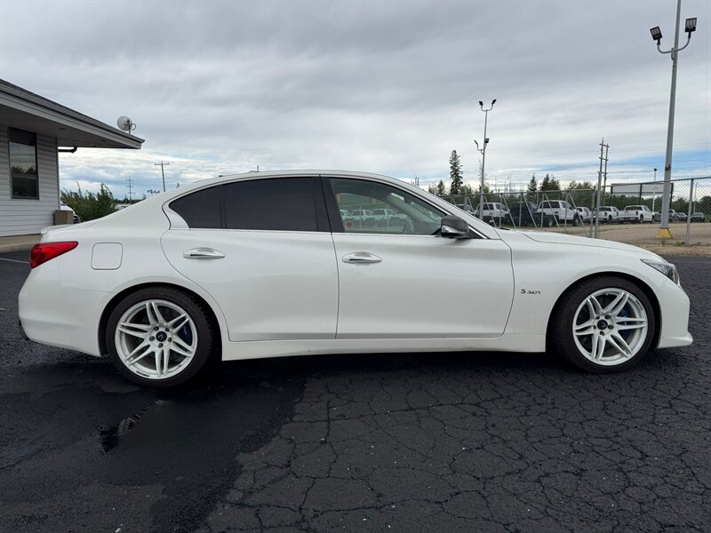 2016 INFINITI Q50 Red Sport 400 - Photo 8 - Edmonton, AB T6V 1H5