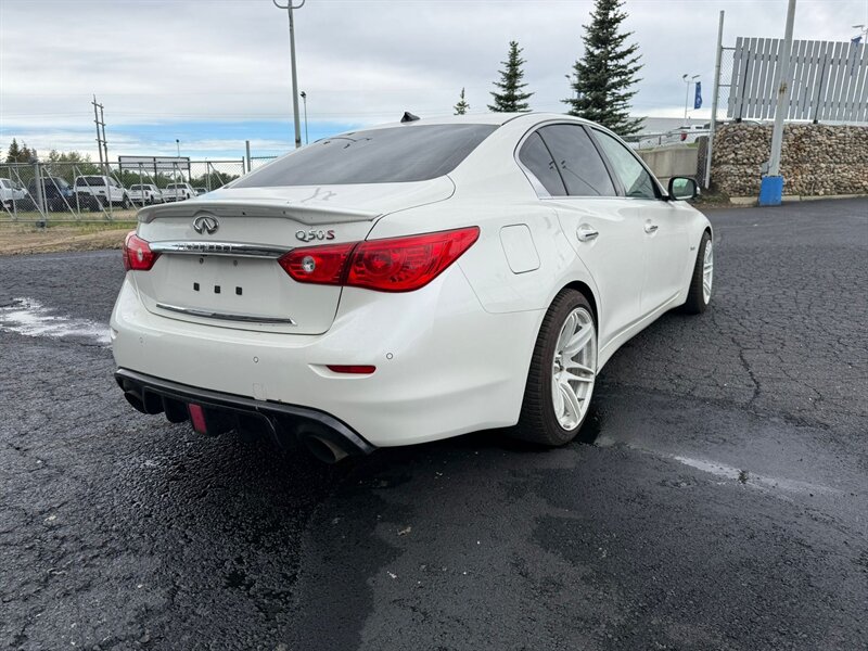 2016 INFINITI Q50 Red Sport 400 - Photo 7 - Edmonton, AB T6V 1H5