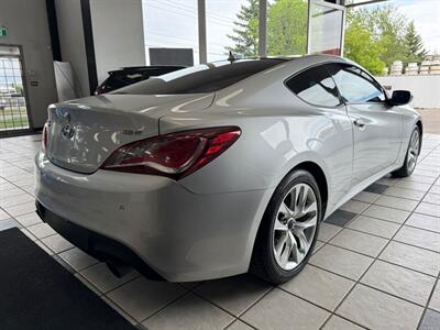2016 Hyundai Genesis Coupe 3.8 GT   - Photo 7 - Edmonton, AB T5S 2X1
