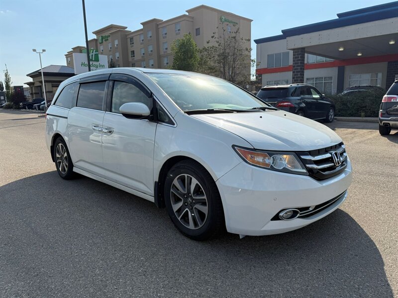 2014 Honda Odyssey Touring - Photo 1 - Edmonton, AB T5S 2X1