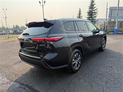 2021 Toyota Highlander Hybrid XLE   - Photo 7 - Edmonton, AB T6V 1H5