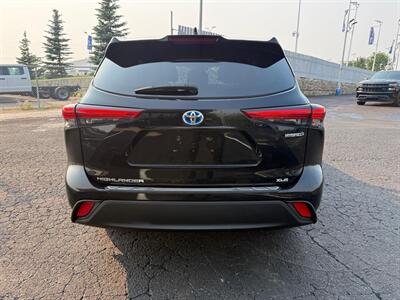 2021 Toyota Highlander Hybrid XLE   - Photo 6 - Edmonton, AB T6V 1H5