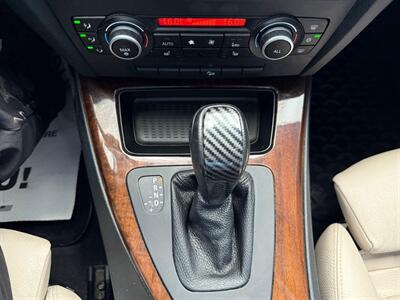 2011 BMW 3 Series 335i xDrive   - Photo 12 - Calgery,  