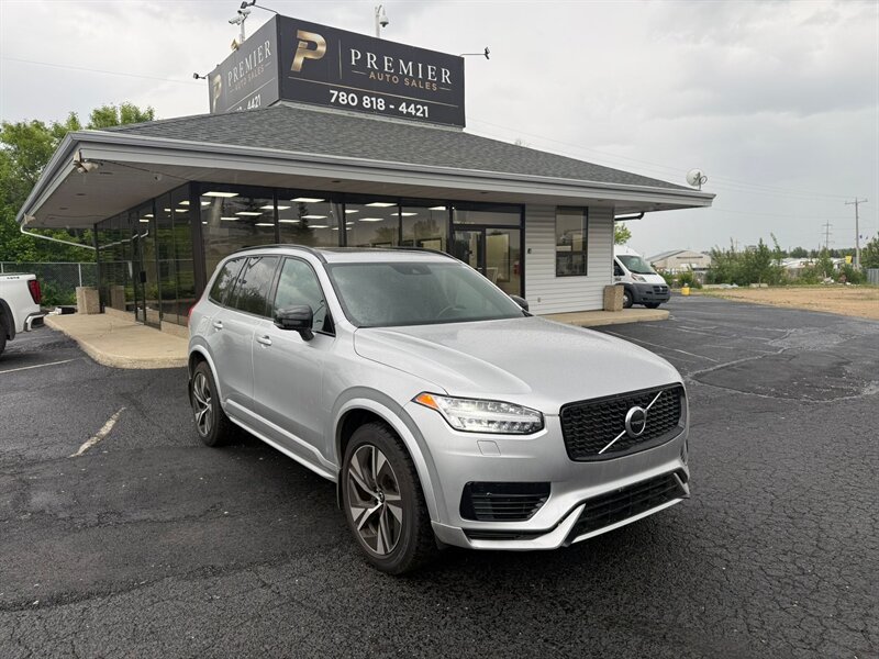 2021 Volvo XC90 Recharge T8 R-Design  
