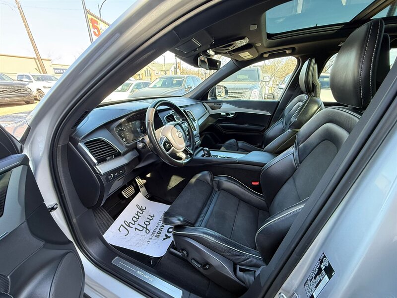 2021 Volvo XC90 Recharge T8 R-Design - Photo 15 - Edmonton, AB T6V 1H5