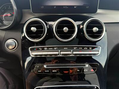 2017 Mercedes-Benz GLC GLC 300 4MATIC   - Photo 12 - Edmonton, AB T6V 1H5
