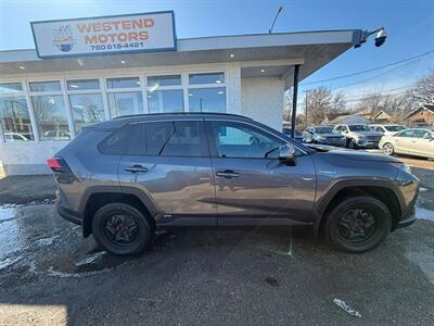 2021 Toyota RAV4 Hybrid LE   - Photo 8 - Edmonton, AB T5G 0N9