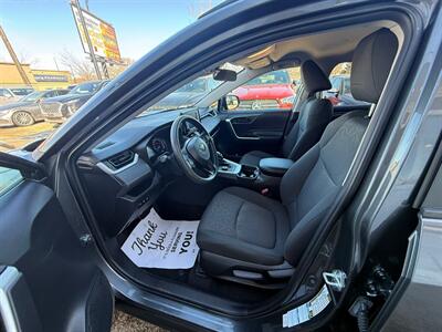 2021 Toyota RAV4 Hybrid LE   - Photo 15 - Edmonton, AB T5G 0N9