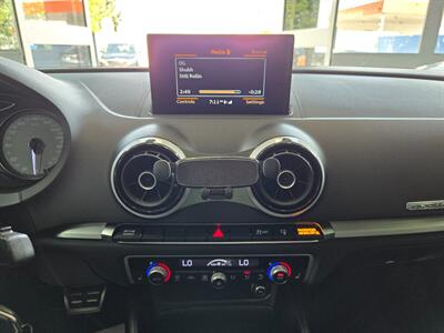 2016 Audi S3 2.0T quattro Progressiv   - Photo 11 - Calgery,  