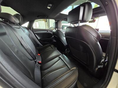 2016 Audi S3 2.0T quattro Progressiv   - Photo 17 - Calgery,  
