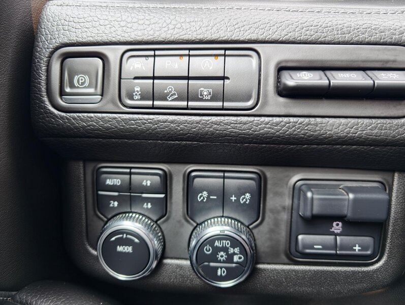 2023 GMC Yukon Denali - Photo 13 - Edmonton, AB T6V 1H5