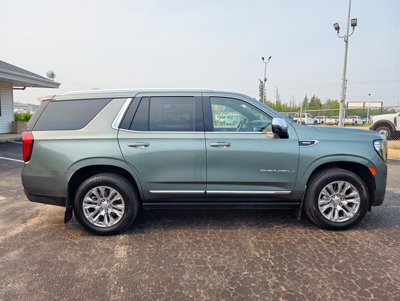 2023 GMC Yukon Denali - Photo 8 - Edmonton, AB T6V 1H5
