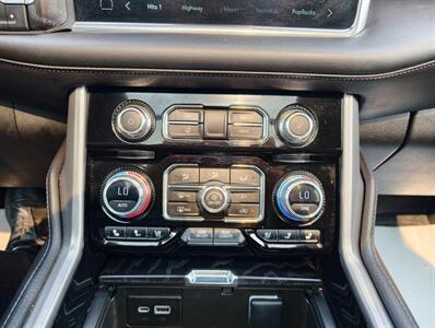 2023 GMC Yukon Denali - Photo 12 - Edmonton, AB T6V 1H5