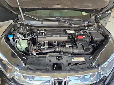 2017 Honda CR-V LX   - Photo 21 - Calgery,  