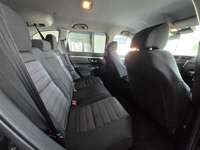 2017 Honda CR-V LX   - Photo 18 - Calgery,  