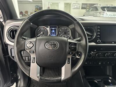 2023 Toyota Tacoma Limited (2 OWNERS) LOW MILES 66K - Photo 10 - Portland, OR 97267