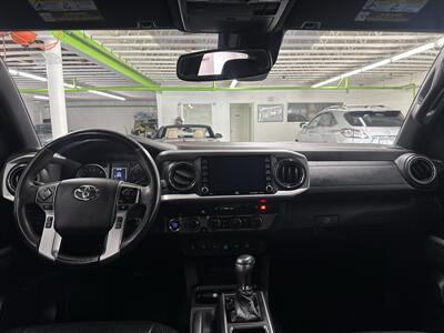 2023 Toyota Tacoma Limited (2 OWNERS) LOW MILES 66K - Photo 8 - Portland, OR 97267