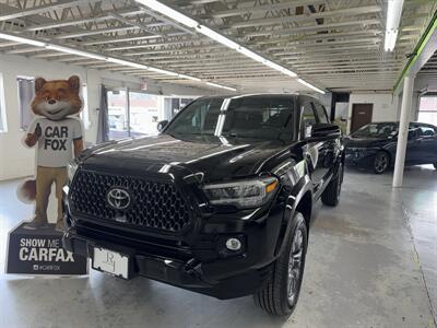 2023 Toyota Tacoma Limited (2 OWNERS) LOW MILES 66K Truck