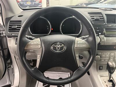 2009 Toyota Highlander Sport ONE OWNER 34 SERVICE REC - Photo 9 - Portland, OR 97267