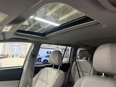 2009 Toyota Highlander Sport ONE OWNER 34 SERVICE REC - Photo 16 - Portland, OR 97267