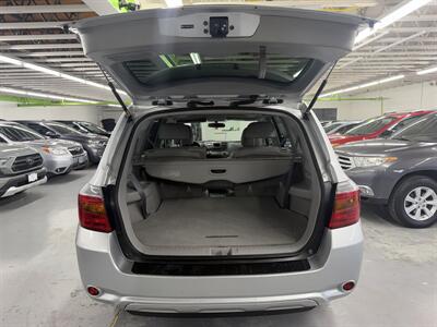 2009 Toyota Highlander Sport ONE OWNER 34 SERVICE REC - Photo 7 - Portland, OR 97267