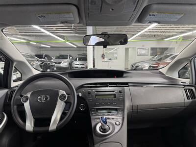 2010 Toyota Prius II (LOW MILES 44K) GREAT DEAL - Photo 10 - Portland, OR 97267