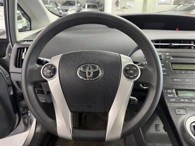 2010 Toyota Prius II (LOW MILES 44K) GREAT DEAL - Photo 12 - Portland, OR 97267