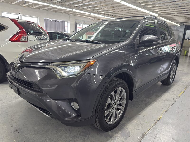 2017 Toyota RAV4 Limited LOW MILE 75K