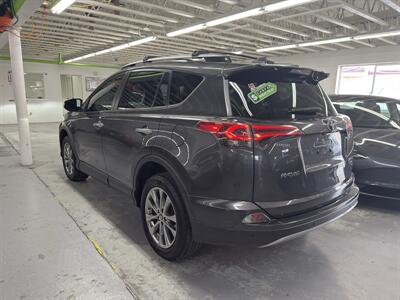 2017 Toyota RAV4 Limited LOW MILE 75K   - Photo 6 - Portland, OR 97267