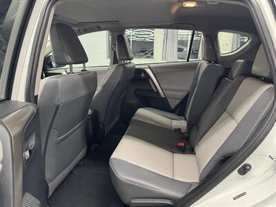 2013 Toyota RAV4 Limited - Photo 13 - Portland, OR 97267